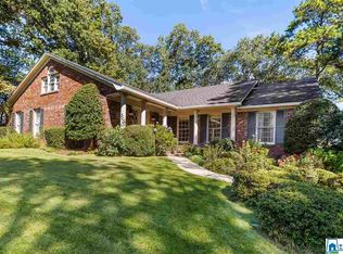 1315 Wickford Rd, Vestavia Hills, AL 35216