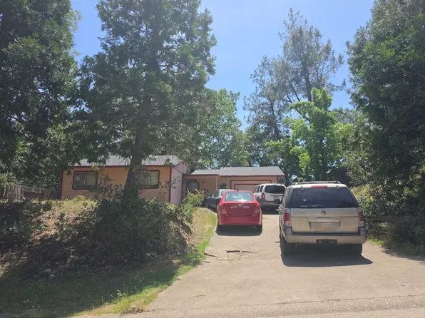 600 Cappella Dr, Diamond Springs, CA 95619