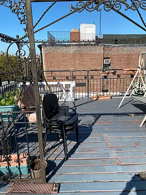 Sold by Farran & Associates | media 18