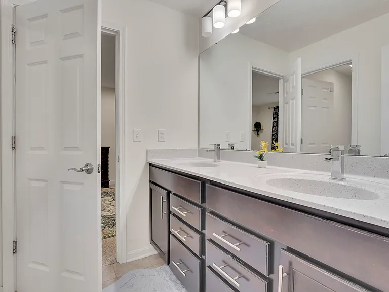 694 Dewmar Dr — Photo 21