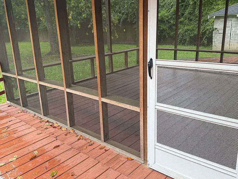 105 Glenview Dr — Photo 20