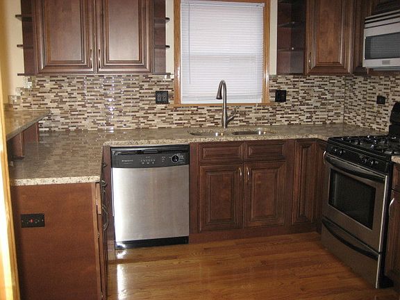 4th image of 7801 Laramie Ave