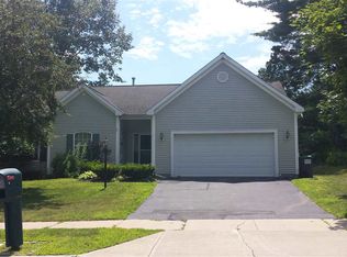 2 Emerald Ln, Saratoga Springs, NY 12866