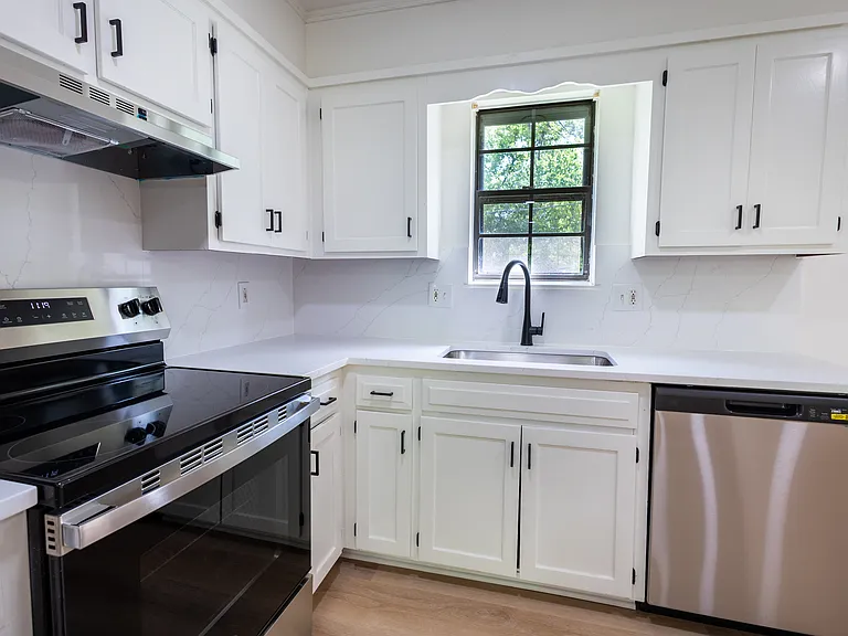 8659 Riggs St — Photo 3
