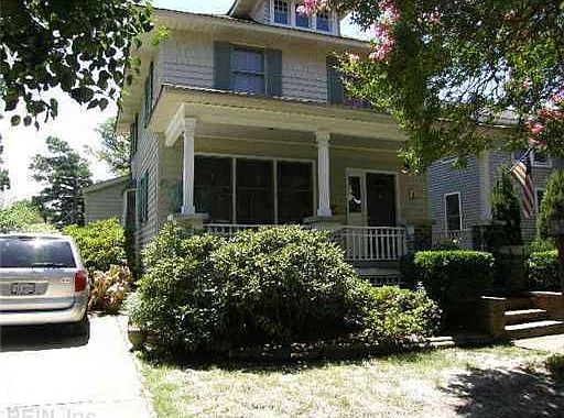 1st image of 1613 Longwood Dr