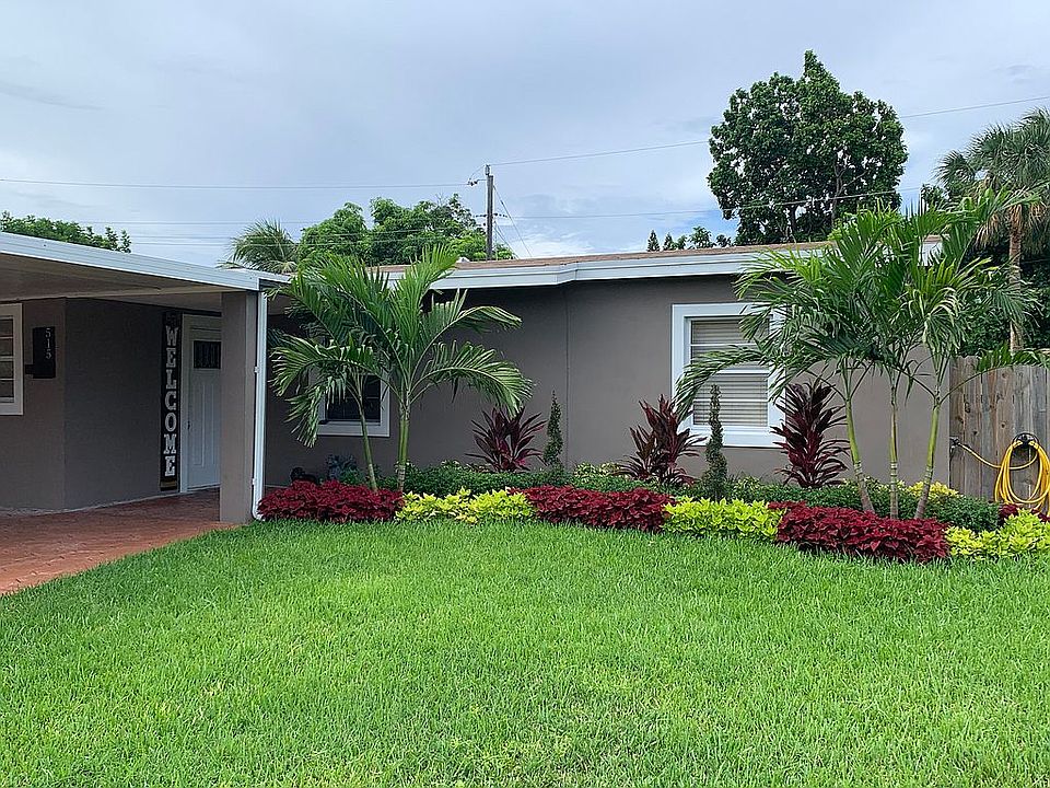 1st image of 515 NW 179th St