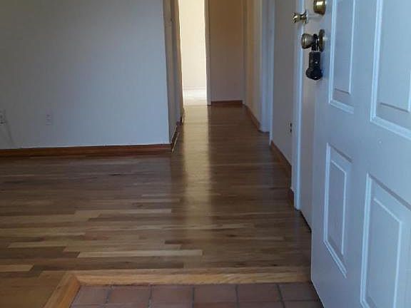 2nd image of 26 Abingdon Ave