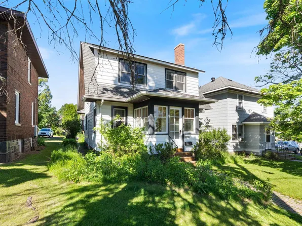 928 N 19th Ave E, Duluth, MN 55812