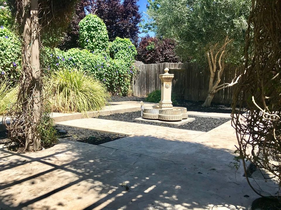 2nd image of 1837 Ivycrest Way