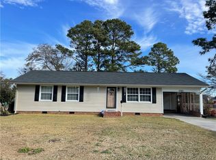 1105 Hardin Rd, Lumberton, NC 28358