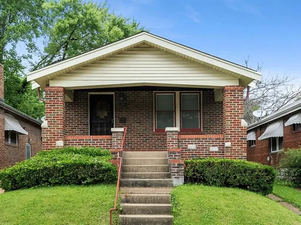 887 Wall St, Saint Louis, MO 63147