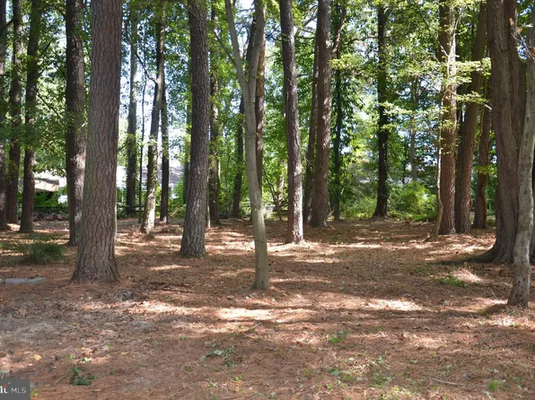 912 Calvert Ave, Saint Michaels, MD 21663