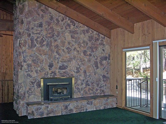 2nd image of 10554 Sky Cir
