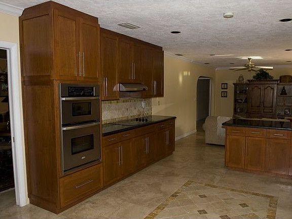 5th image of 15304 SW 77th Ct