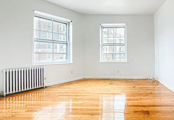 Rented by R New York | media 35