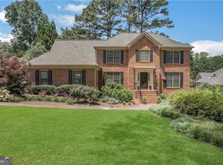 5189 Beech Forest Dr, Lilburn, GA 30047