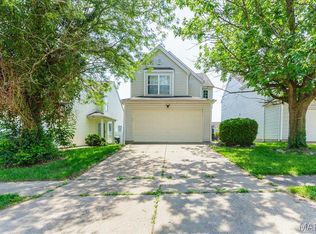 11256 Liberty Landing Dr, Florissant, MO 63033
