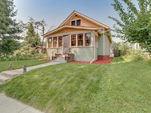 Easy to maintain landscape