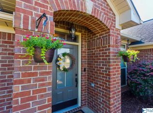 109 Hidden Branch Rd, Owens X Rds, AL 35763