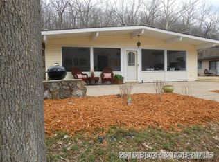 89 Bankside Dr, Camdenton, MO 65020