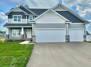 18547 Haven Ct, Lakeville, MN 55044