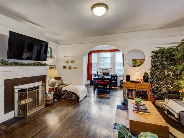 8212 2nd Avenue image 3 of 39