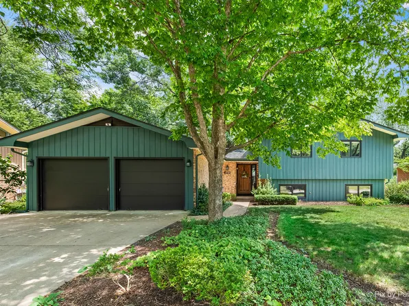 622 Katherine St, St Charles, IL 60174