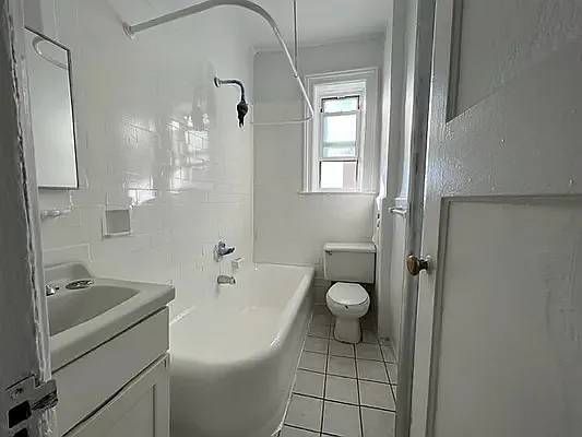 1890 Ocean Ave #D3 — Photo 5