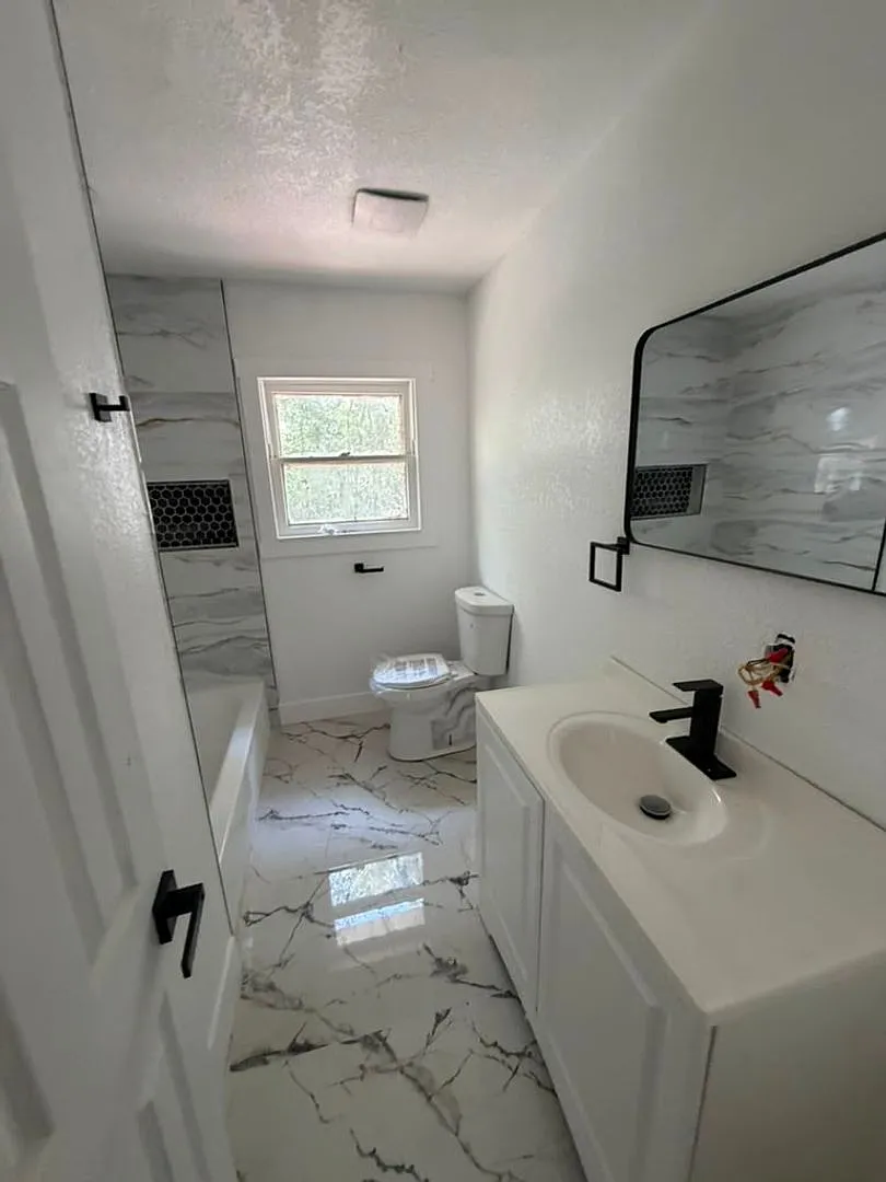 Beautiful Home In Orange. Move In Ready!. — Photo 4