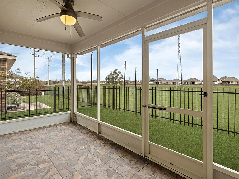 2811 Cone Flower Dr — Photo 34
