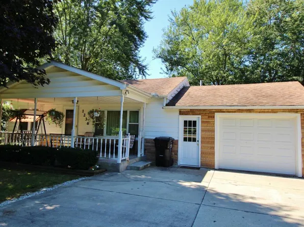 1236 Airport Rd, Niles, MI 49120