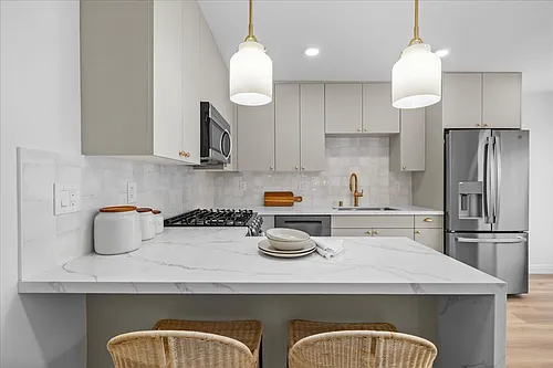 Hermosa 1803 LLC (TIC) Photo 1