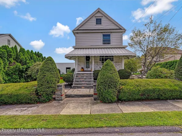 907 Blakely St, Jessup, PA 18434