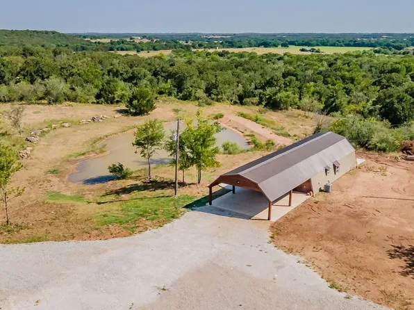 307 Keys Rd, Sunset, TX 76270