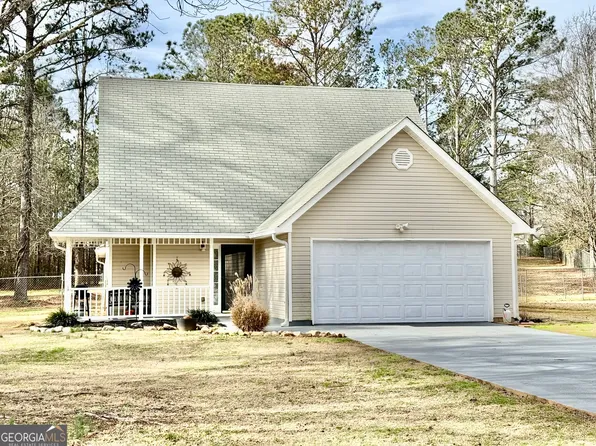 206 Wildflower Ct, McDonough, GA 30252