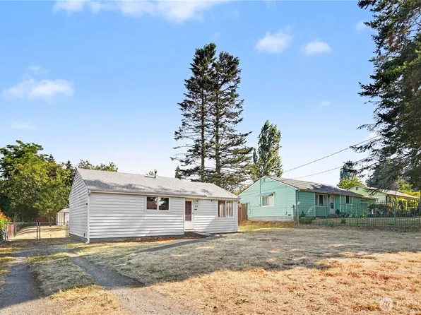 842 SW 126th Street, Seattle, WA 98146