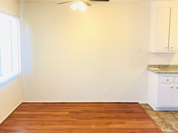 5th image of 634 E Tujunga Ave APT H