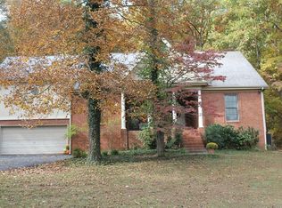 1725 Everett Ln, Hopkinsville, KY 42240