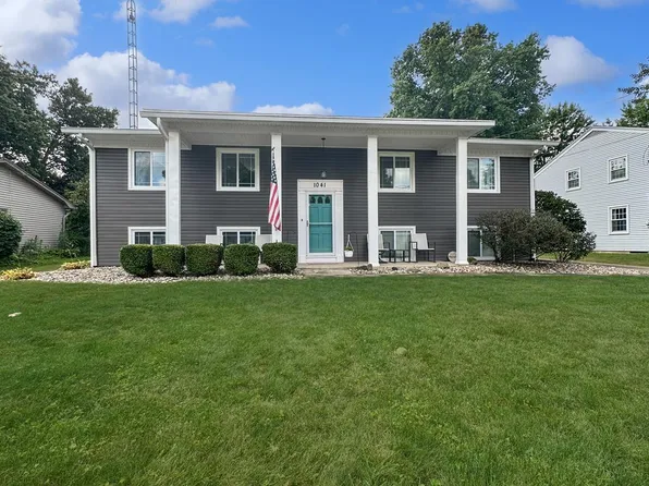 1041 Columbus Cir S, Ashland, OH 44805