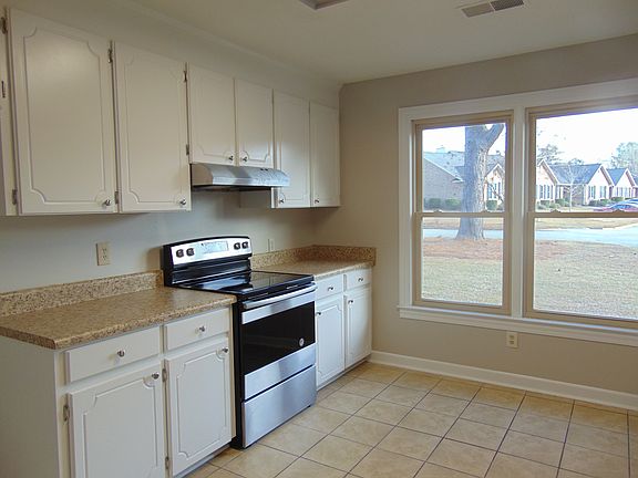 2nd image of 116 Heritage West Ct