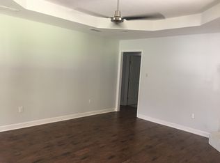 12132 Mendenhal Ave, Baton Rouge, LA 70814