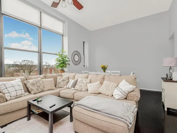 85 McKinley Avenue #A3-6, White Plains, NY 10606