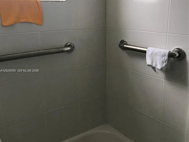 3901 SW 112th Ave #14 — Photo 4