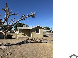 596 E Avenue B, Blythe, CA 92225