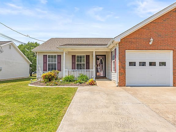 2nd image of 470 Flagstone Dr