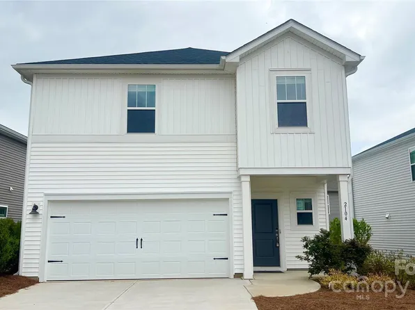 2104 Morgan Hill Dr, Albemarle, NC 28001