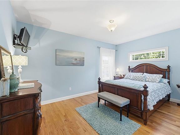 5th image of 182 Allegra Ln #182