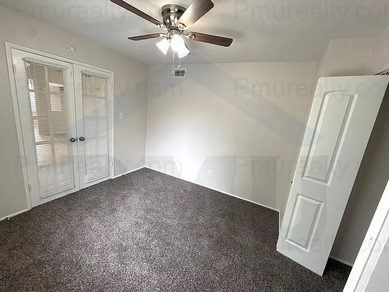 439 Jones St — Photo 9
