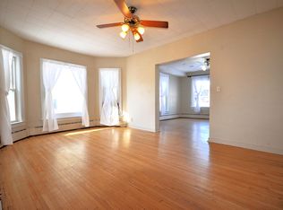 512 E Center St APT 2, Rochester, MN 55904