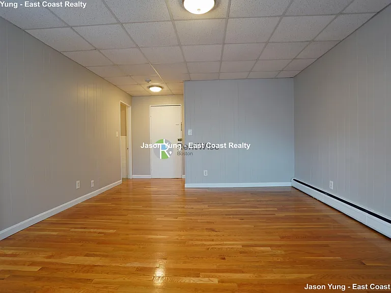 1055 Beacon St #6 — Photo 3